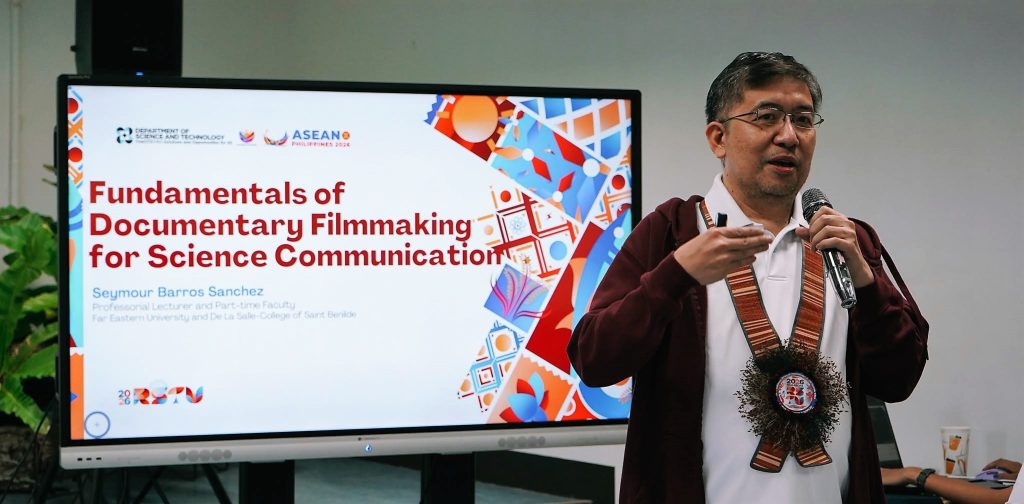 Seymour Sanchez talks about the fundamentals of documentary filmmaking for science communication